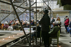 Heilige Messe auf der Baustelle zum 4. Advent (Foto: Karl-Franz Thiede)